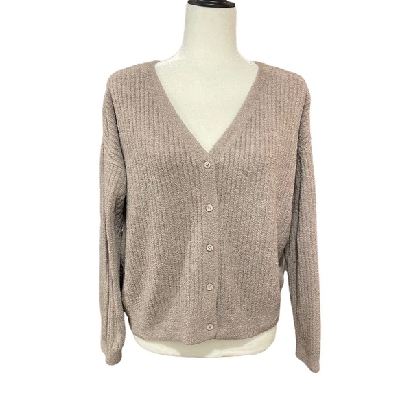 Barefoot Dreams CozyChic Lite V-Neck Button Cardigan - Picture 3 of 10